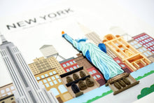 Load image into Gallery viewer, New York City Quilling Card